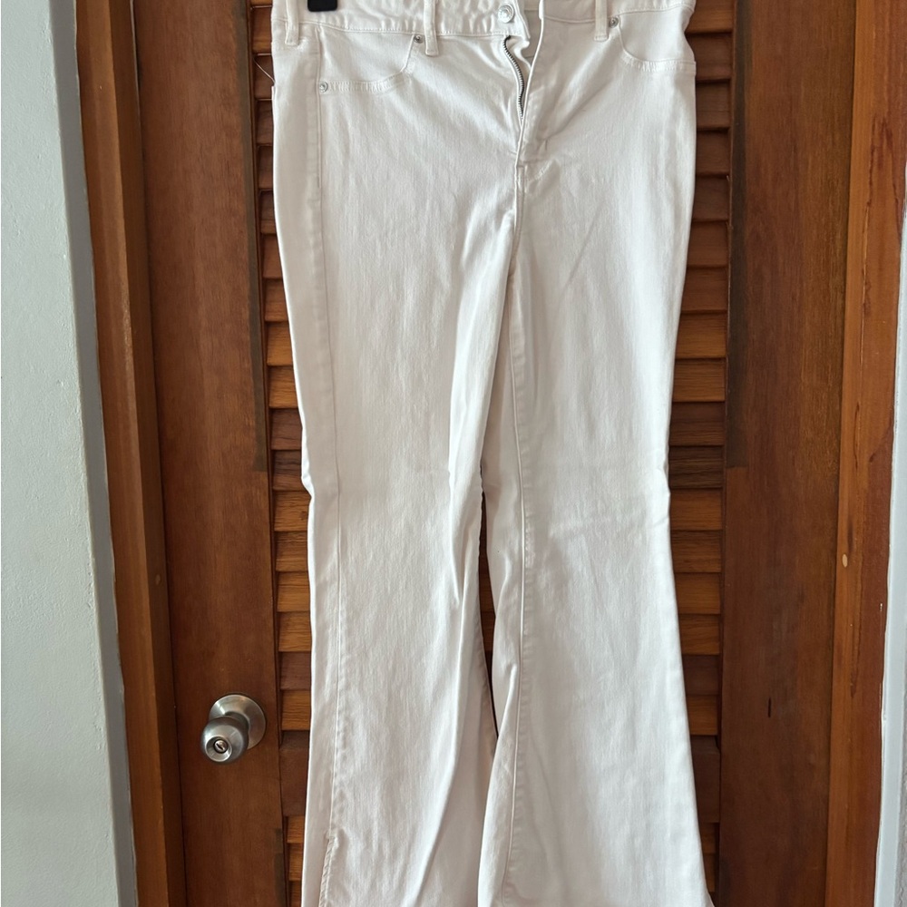 American Eagle Outfitters White Flare Jeans